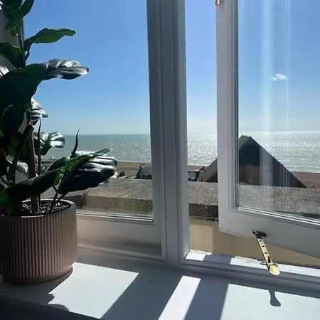The Turret- The Best View In Folkestone Exterior photo
